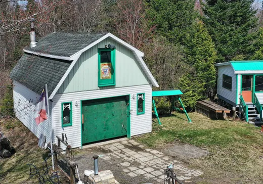 Maison à vendre - 250 Rue Leclair, Saint-Calixte, J0K 1Z0