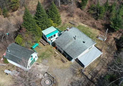 Maison à vendre - 250 Rue Leclair, Saint-Calixte, J0K 1Z0