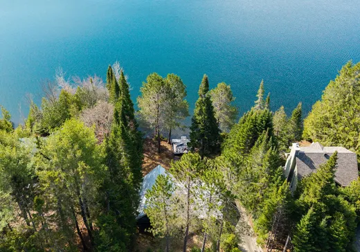 House for sale - 2025 Mtée du Lac-Louise, St-Adolphe d'Howard, J0T 2B0