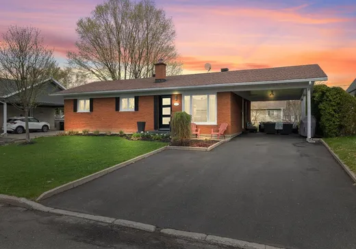 Bungalow for sale - 481 Rue Lemaître, St-Romuald, G6W3L2