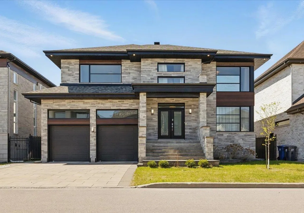 Maison à vendre - 3415 Rue de Louxor, Brossard, J4Z 2M4