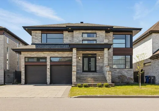 Maison à étages à vendre - 3415 Rue de Louxor, Brossard, J4Z2M4