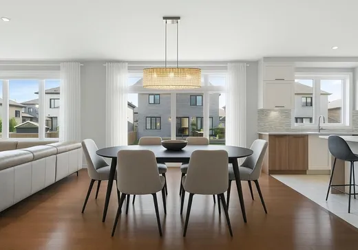 Maison à vendre - 3415 Rue de Louxor, Brossard, J4Z 2M4