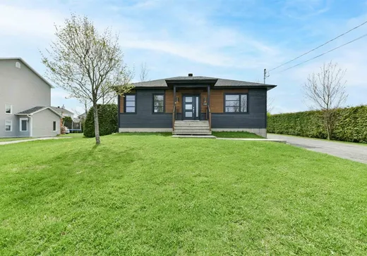 Bungalow à vendre - 1165 Rue des Ducs, Sherbrooke, J1R0M3