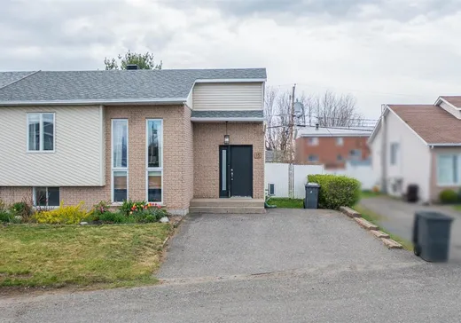 Bungalow for sale - 15 Rue des Jumelles, Drummondville, J2A1P3