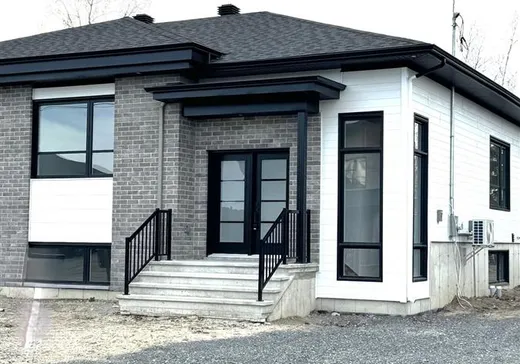 Bungalow for sale - 985 Rue du Campanile, Drummondville, J2B8W7