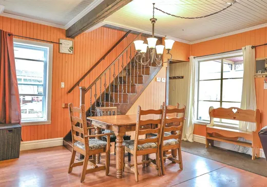 Maison à vendre - 2565 Av. St-Germain, Plessisville, G6L 2J5