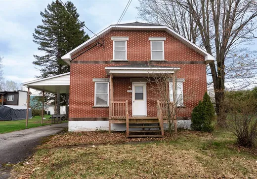 Maison à étages à vendre - 2580 Rue des Bouleaux, Lyster, G0S1V0