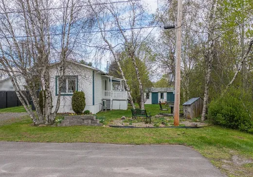 Maison à vendre - 620 Rue Lacadie, Drummondville, J2C 6V8