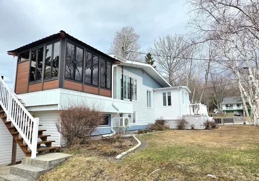 Maison à vendre - 1 Route Bertrand-Ross, Matane, G0J 3H0