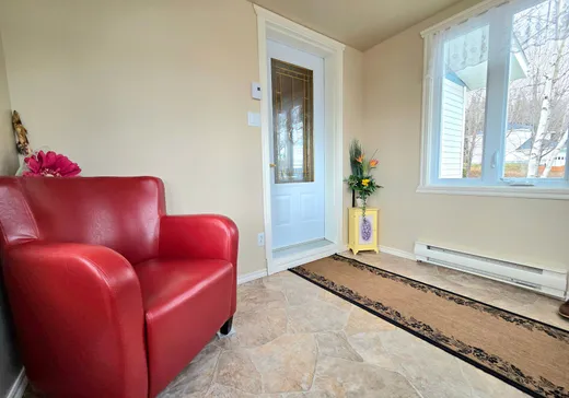 Maison à vendre - 1 Route Bertrand-Ross, Matane, G0J 3H0