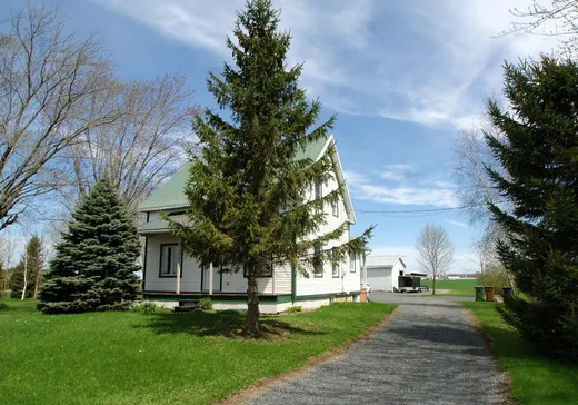 Fermette à vendre - 216 Rg Brodeur, Saint-Nazaire-d'Acton, J0H 1V0