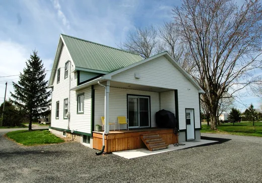 Fermette à vendre - 216 Rg Brodeur, Saint-Nazaire-d'Acton, J0H 1V0
