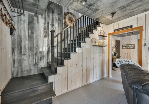 Maison à vendre - 910 Ch. du Village, Morin-Heights, J0R 1H0