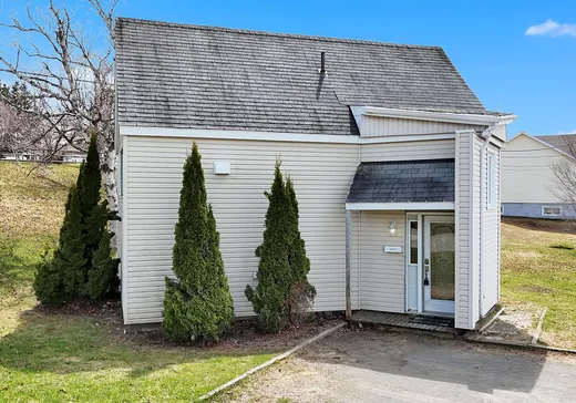 Maison à étages à vendre - 338 Av. du Bois-Joli, Rimouski, G5M1N9