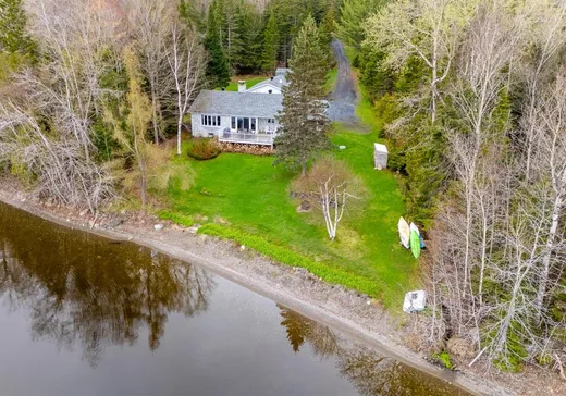 Bungalow à vendre - 291 Ch. Ernest-Martin, Lac-Mégantic, G0Y1G0