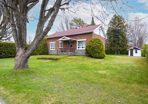 1 1/2 Storey for sale - 2919 Rue Agnès, Lac-Mégantic, G6B1K7
