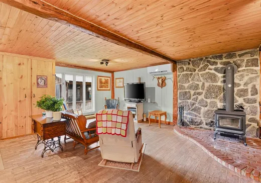 Maison à vendre - 28 Rue du Parc, Lachute, J0V 1X0