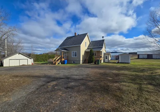 Maison à étages à vendre - 460 Rg St-Philippe, Matapedia, G5J2P1