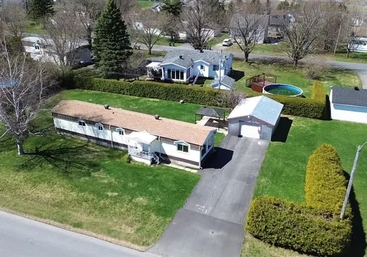 Maison mobile à vendre - 25 Rue Cormier, Victoriaville, G6P7Y3