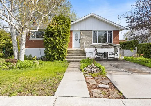 Maison à étages à vendre - 6 Place Montmorency, Laval (Laval-des-Rapides), H7N1T5