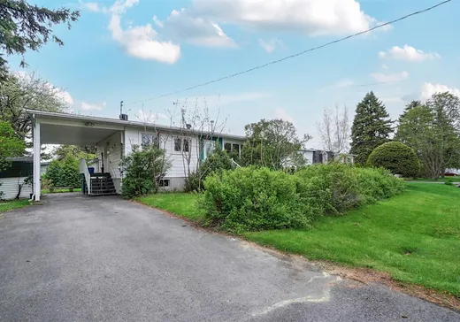 Bungalow à vendre - 260 Rue Poudrette, Mont-Saint-Hilaire, J3H3C5