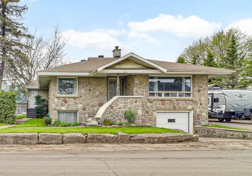 Bungalow à vendre - 5221 Rg du Bas-St-François, Laval (Duvernay), H7E4P2