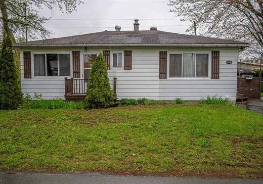 Bungalow for sale - 109 45e Avenue, Saint-Eustache, J7P3G4