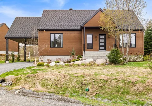 Maison à étages à vendre - 13 Allée de la Clairière, Saint-Sauveur, J0R1R7