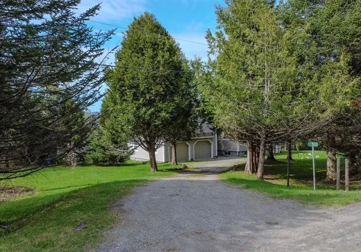 Maison à vendre - 1 Ch. Glenview, Lac-Brome, J0E 2T0
