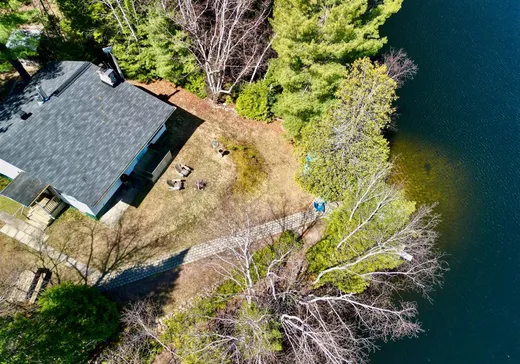 Maison à vendre - 1061 Ch. des Lacs-Longs, St-Élie-de-Caxton, G0X 2N0