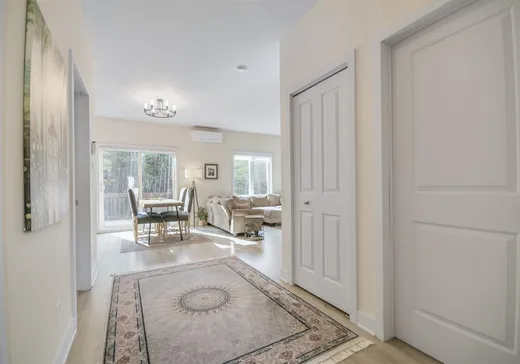 Maison à vendre - 228 Rue du Quartier, Sainte-Sophie, J5J 0P6