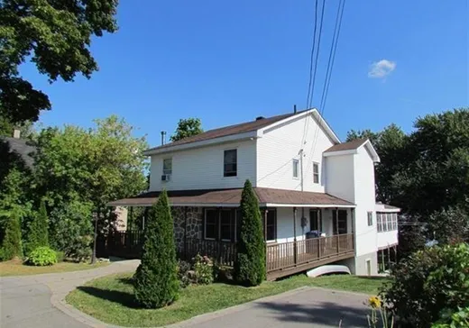 Two or more stories for sale - 9410 Boul. Lévesque E., Laval (Saint-François), H7A4C6