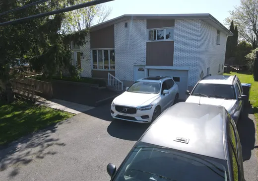 Two or more stories for sale - 365 Rue Baillargeon, Saint-Jean-sur-Richelieu, J2W2C9
