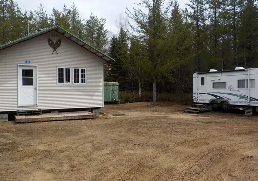 Maison à vendre - 1 Rue Lac Milot, La Tuque, G9X 3N7