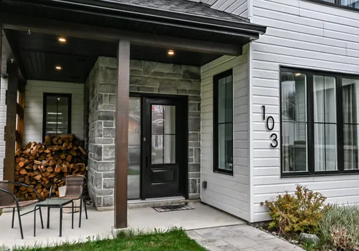 Maison à vendre - 103 Rue Leclerc, Sainte-Anne-des-Plaines, J5N 2G5