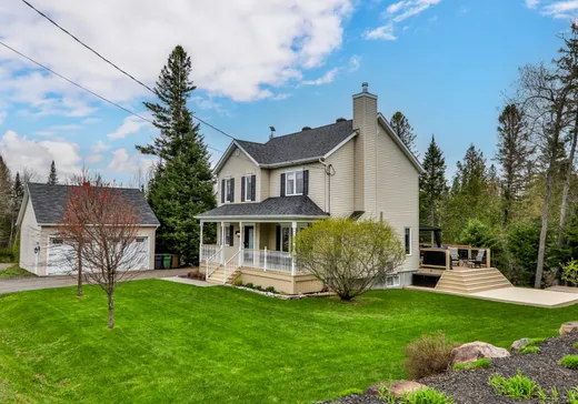 Maison à étages à vendre - 11 Ch. de la Sapinière, Saint-Sauveur, J0R1R1