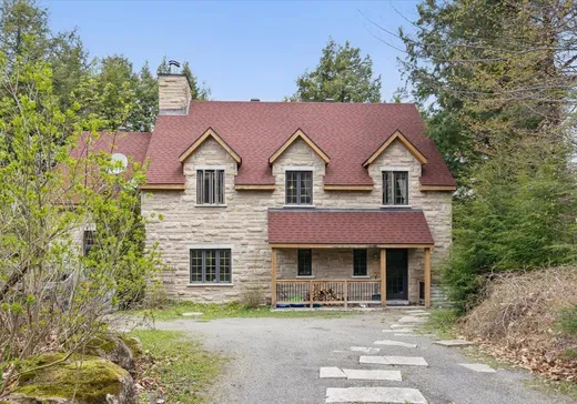 Maison à étages à vendre - 10 Ch. du Frère-André, Brownsburg-Chatham, J8G2R2