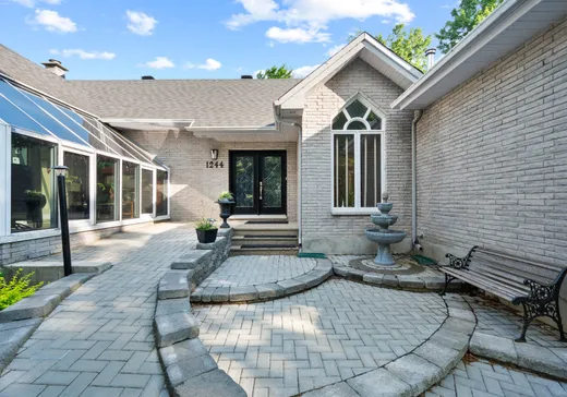 Maison à vendre - 1244 Rue des Noyers, Les Cedres, J7T 1H7