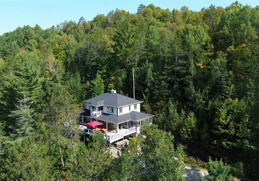 House for sale - 70 Ch. des Catalpas, Mont-Tremblant, J0T 1M0