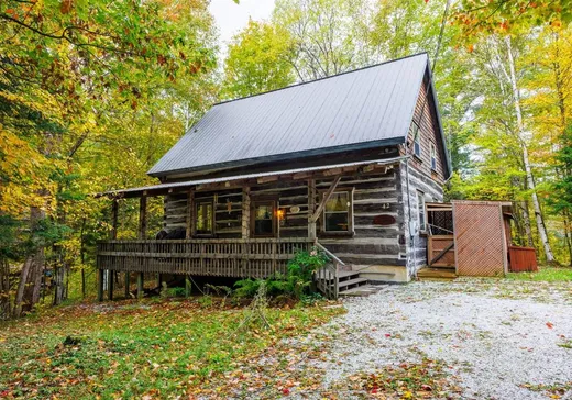 Un étage et demi à vendre - 42 Cer. de St-Anton, Gatineau, J0X1Z0