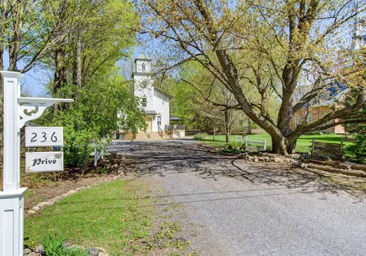 Maison à vendre - 236 Ch. de Mystic, Brownsburg-Chatham, J0J 1Y0