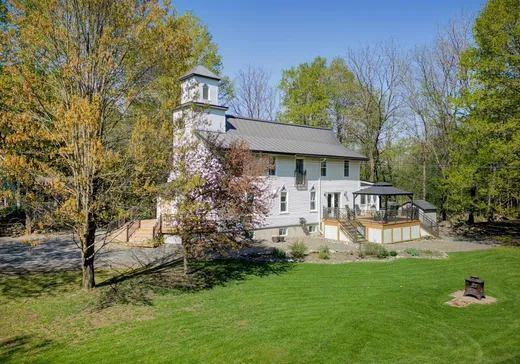 Maison à vendre - 236 Ch. de Mystic, Brownsburg-Chatham, J0J 1Y0