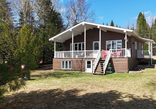 Maison à étages à vendre - 295 Rue Lac-La Tuque, La Tuque, G9X0A4