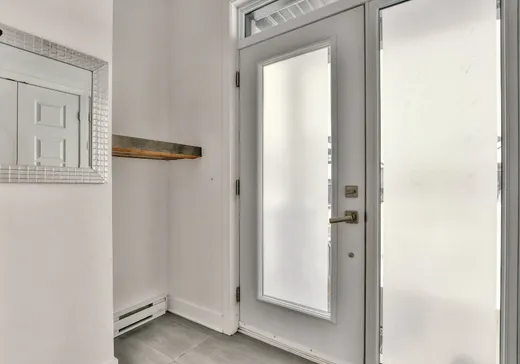 Maison à vendre - 243 Rue James, Sainte-Marthe-sur-le-Lac, J0N 1P0