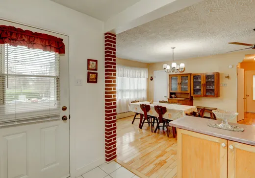 Maison à vendre - 471 Rue Chapleau, Saint-Jérôme, J7Z 4E8
