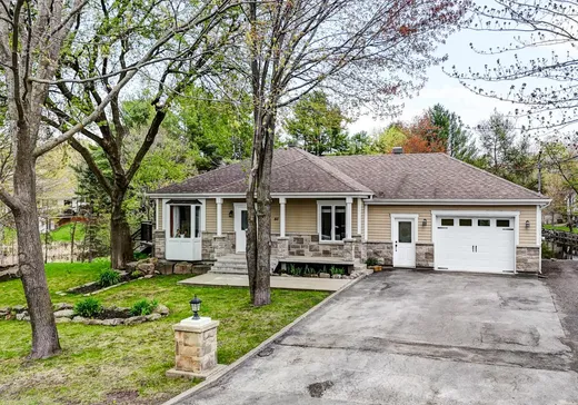 Maison à étages à vendre - 85 Boul. Normandie, Sainte-Anne-des-Plaines, J0N1H0