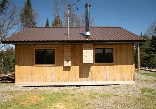 Maison à vendre - 66 Ch. Claude-Valence, Notre-Dame-Des-Boies, J0B 2E0