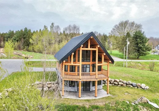 Two or more stories for sale - 709 Rg St-François, Saint-Louis-de-Blandford, G0Z1B0