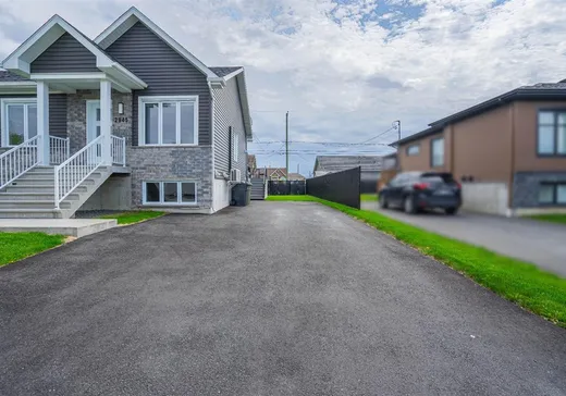 Maison à vendre - 2945 Rue Du Gouverneur, Drummondville, J2B 0S5